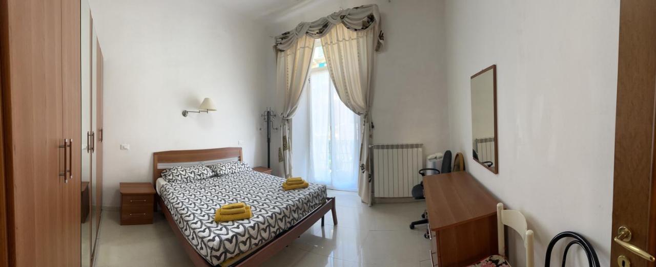 Alloggio In Centro Ben Servito Savona Exteriér fotografie