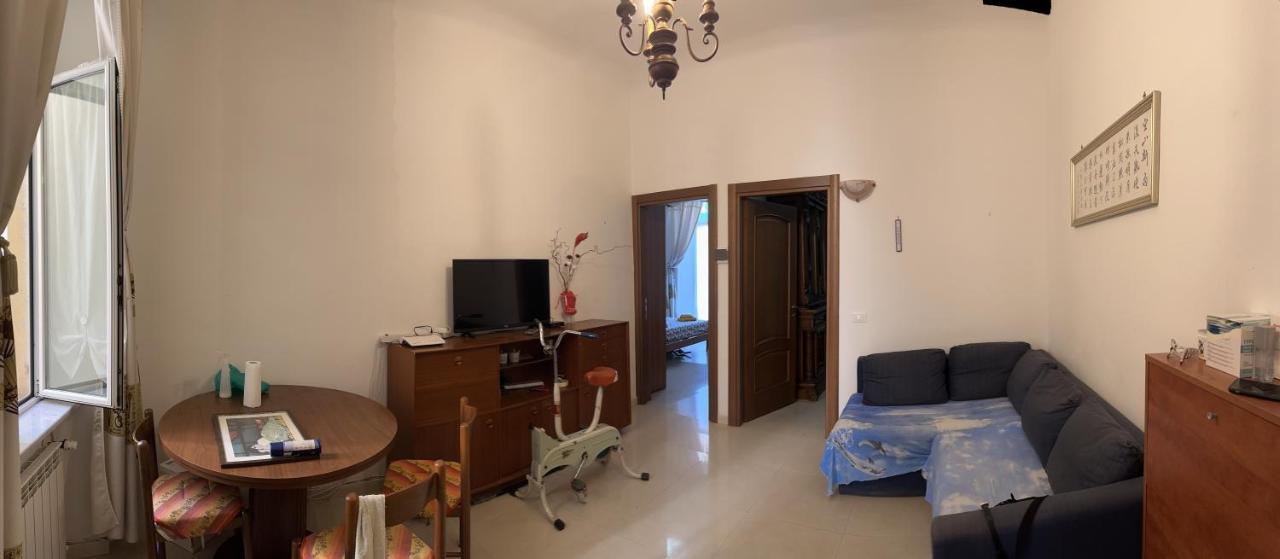 Alloggio In Centro Ben Servito Savona Exteriér fotografie